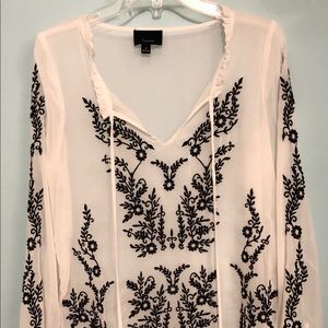 3/$30 Lumiere Embroidered Blouse